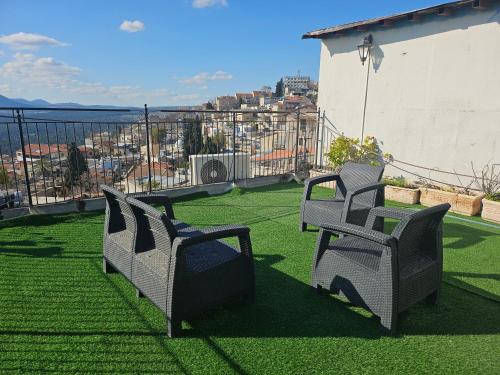 Artists Colony Apartment | בית האומן