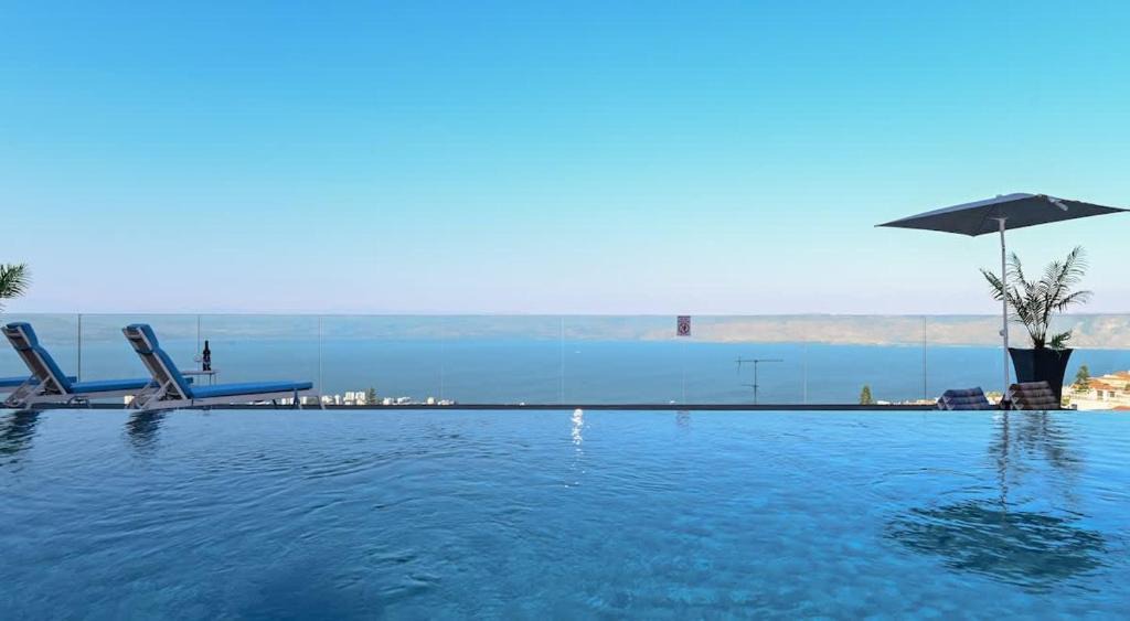 Tiberias Villa | חופש יהונתן-וילה סלביא עם נוף מטורף בריכה פרטית Hofesh Yehonatan Villa Selavi