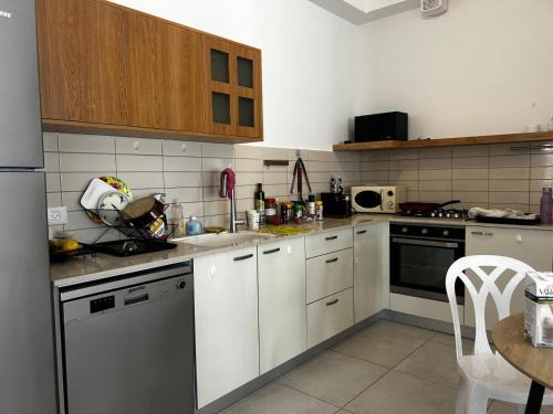 Jisr az-Zarqa Apartment | כפר הדייגים