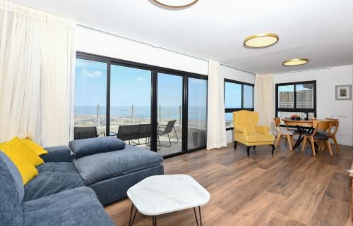 Nof Kinneret Apartment | נוף העמק - דירה מהממת עם נוף עוצר נשימה