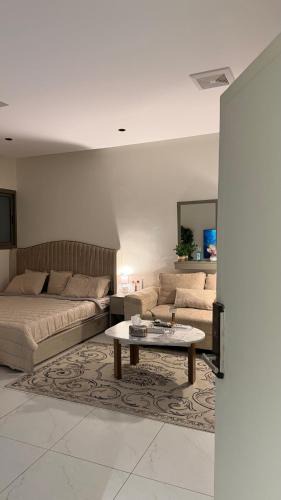 Al Kharj Apartment | استديو بيرق هادئ ودخول ذاتي