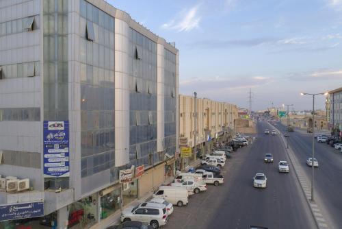 Buraydah Hotel | العييري للشقق المخدومة القصيم 4