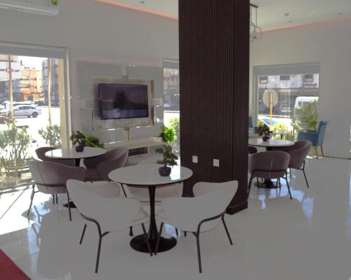 Tabuk Apartment | المواســــــم الأربعة للشقق المخدومة