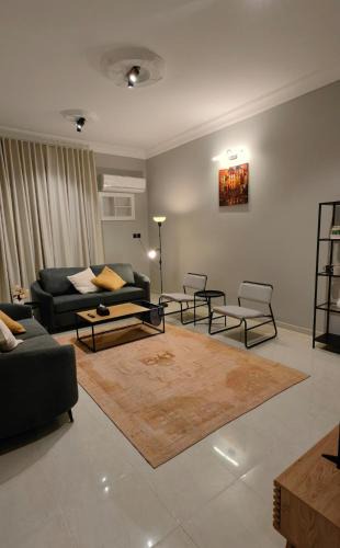 Gassim Apartment | تربل فور فلات للعوائل - بريدة