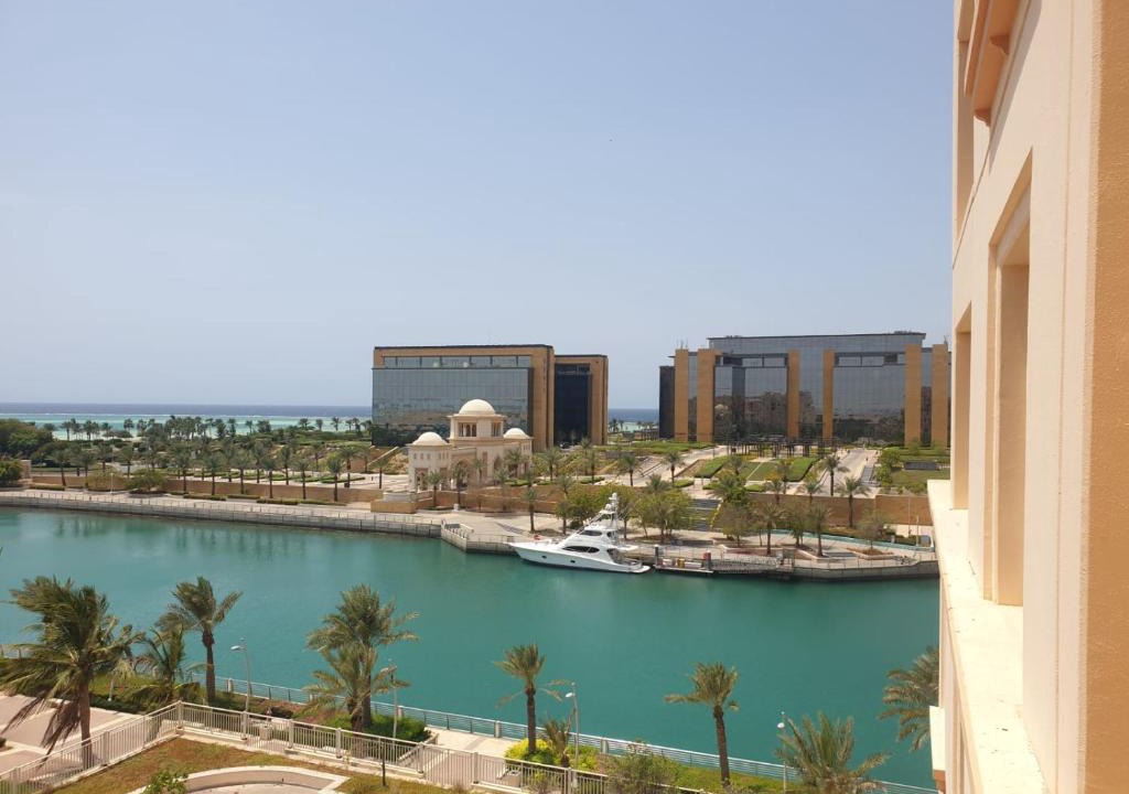 Bay La Sun Apartment | زهور المدينة