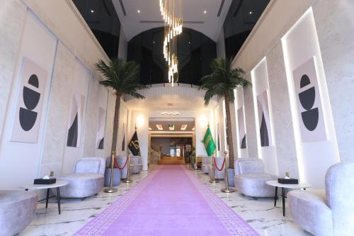 Al Kharj Hotel | شركة شقق سفن دريم للشقق المخدومة