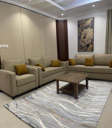 Al Baha Apartment | شقة ثلاثة غرف نوم وصالة 1