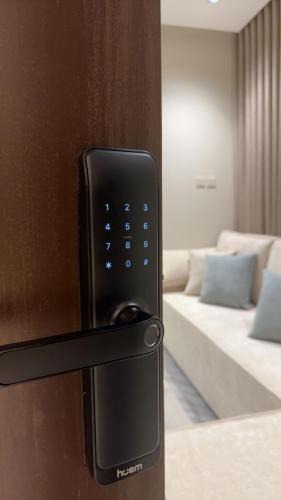 Buraydah Apartment | شقة قيتار غرفة وصالة فاخرة