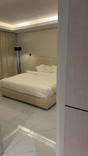 Al Ulaya Apartment | غرفه وصاله بتصميم انيق