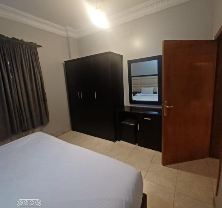 Abha Hotel | فندق نوارة المنسك