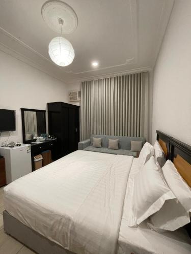 Abha Apartment | كيان الين للشقق المخدومة -البديع