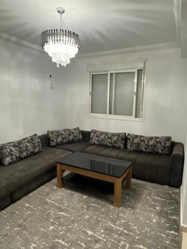 Gueznaia Apartment | مجمع دياري مجموعة 13 عمارة 56 طابق 4 رقم 49 طنجة, 90063 Tanger, Maroc