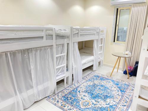 Al-Rawdah Hostel | 12H Hostel JED سكن مشترك