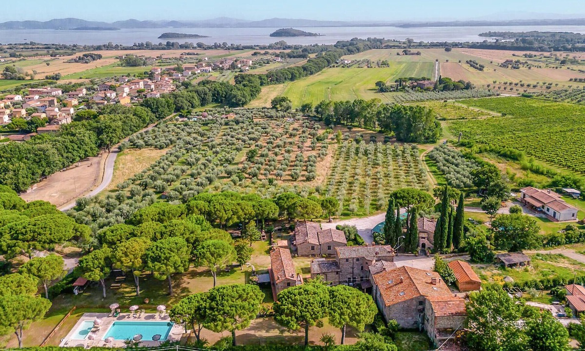 Vernazzano Basso House | 2 bedroom stunning home in Tuoro sul Trasimeno