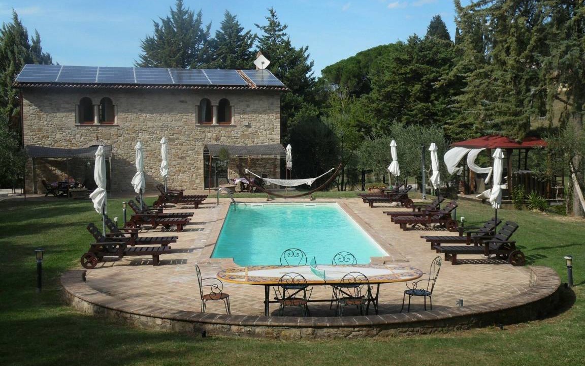 Ramazzano Villa | 200 m² Villa ∙ 5 bedrooms ∙ 18 guests