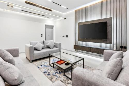 Medina Apartment | #6 Al Rihla Luxury 3 Bed Apartment - Near to Masjid Nabawi