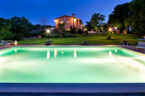 Castel Ritaldi House | AGRITURISMO La Tenuta Dei Ricordi