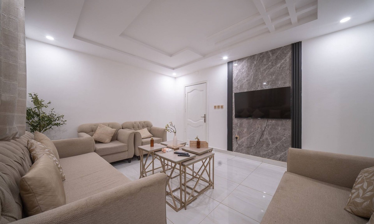 Jeddah Apartment | Al Marwa/10 Mins. away from the Train Station!