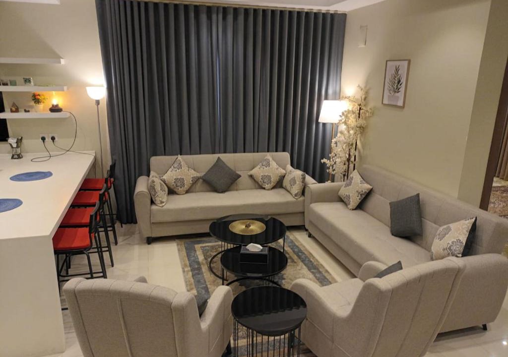 Medina Apartment | Alrawdah Luxury, 3 Bedroom Apartment - 5 Mins to Haram الروضة للشقق الفاخرة