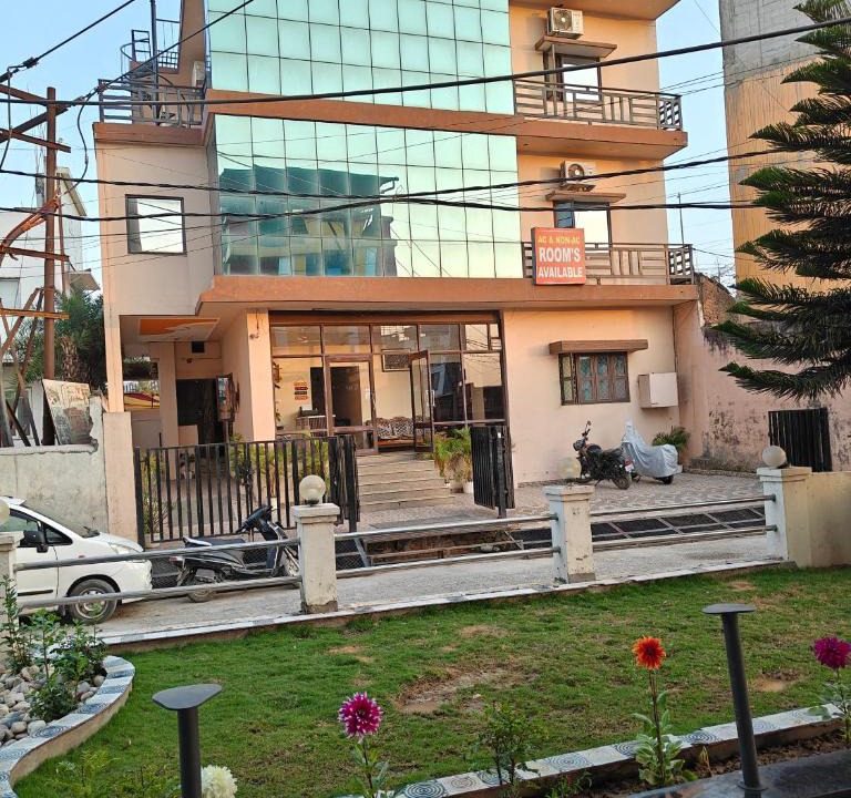 Dehradun House | Anurag home stay on ISBT