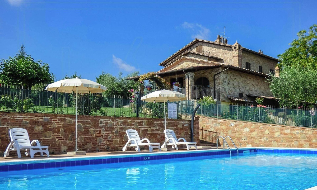 Casamaggiore Apartment | Apartment with views of Lake Trasimeno