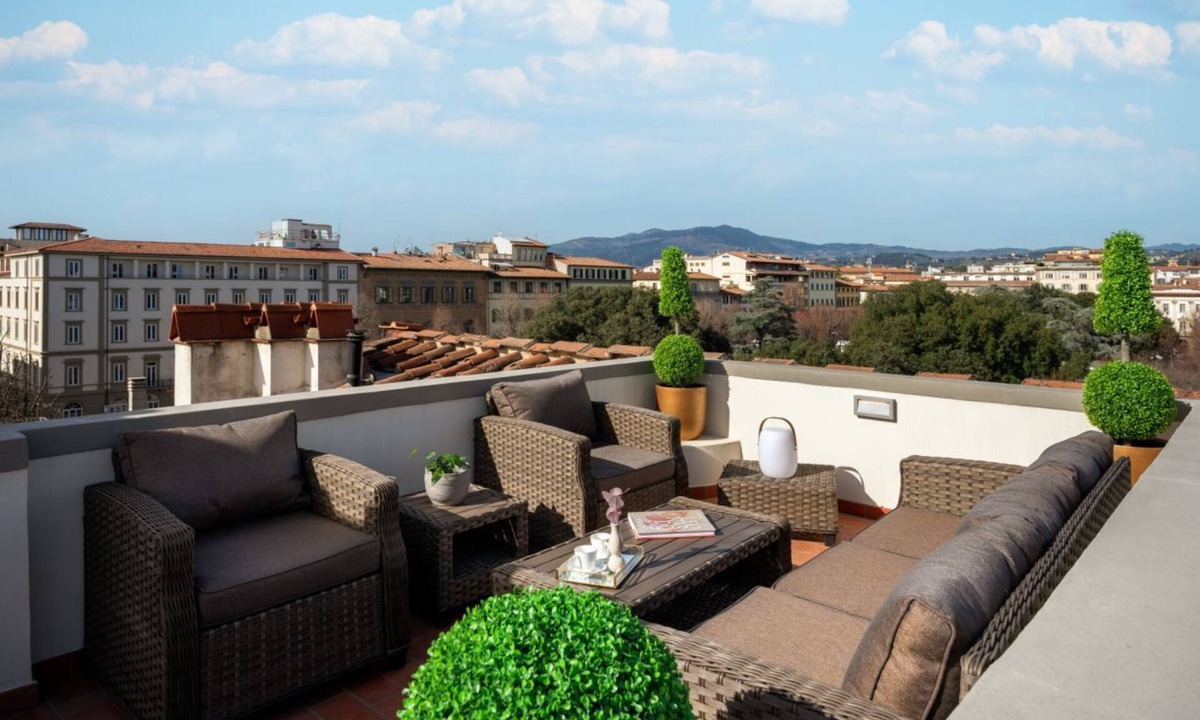 Santa Maria Novella Apartment | Apartments Florence - Granduca Penthouse with terrace