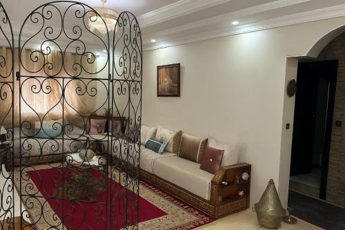 Khemisset Apartment | Appartement Moderne ,Traditionnel ,Entièrement Climatisé et Tout Équipé