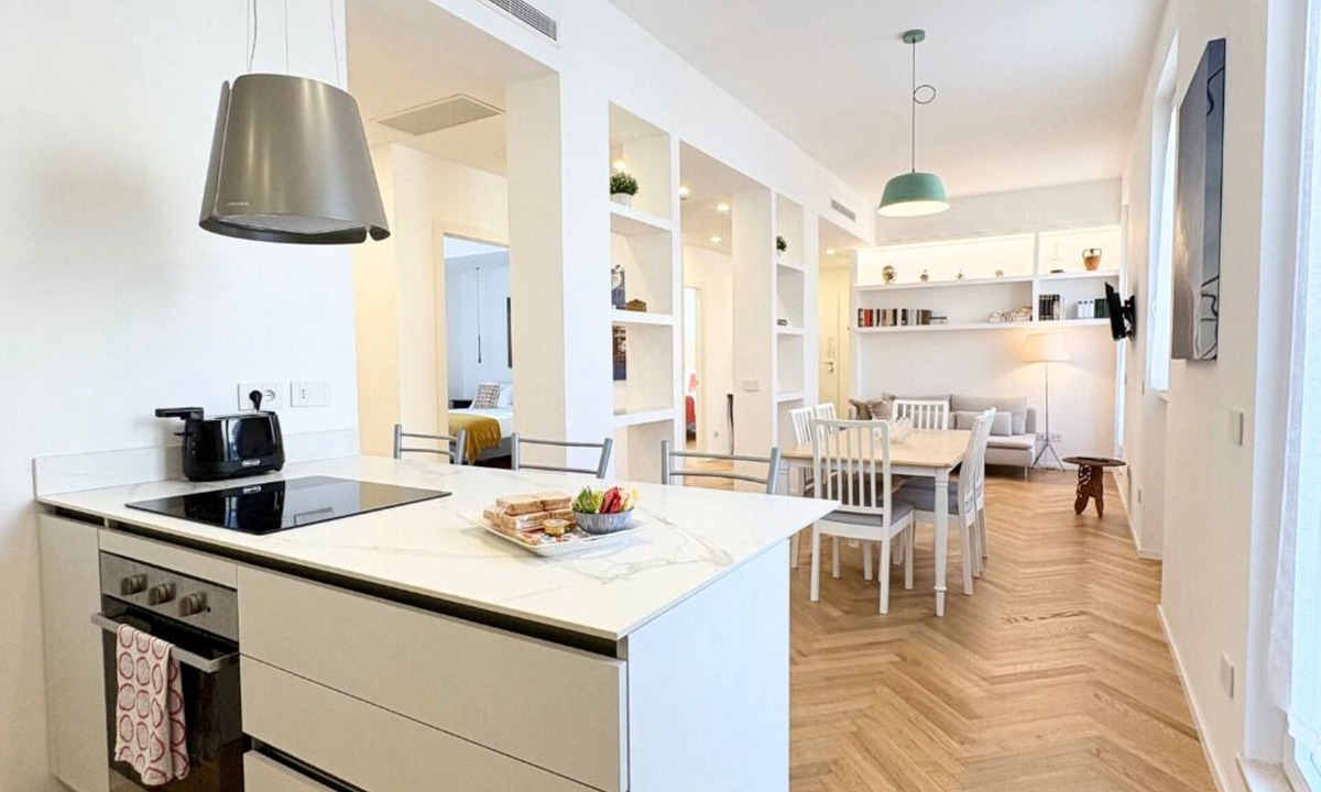 Quartiere XV Della Vittoria Apartment | Apt with terrace, spacious and modern near the Vatican │ Casa Vacanze Romane