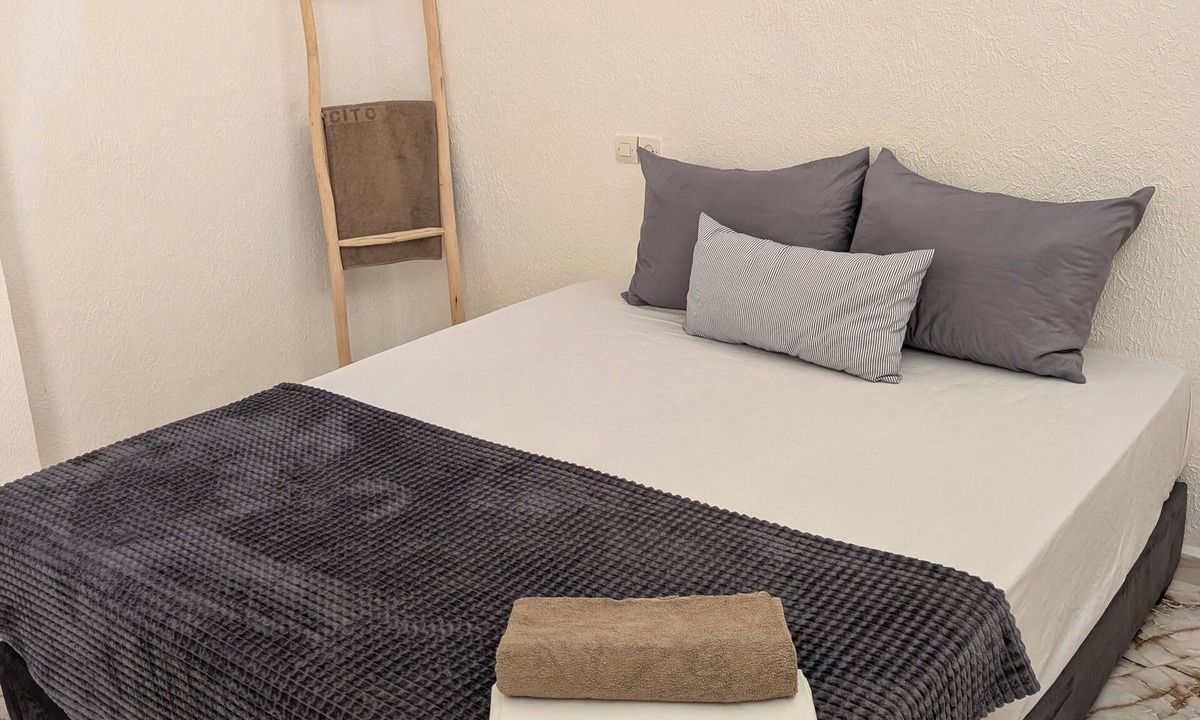 Cite Essalam Apartment | Beachfront Studios for couples, digital nomads, and surfers in Tamraght, Aourir