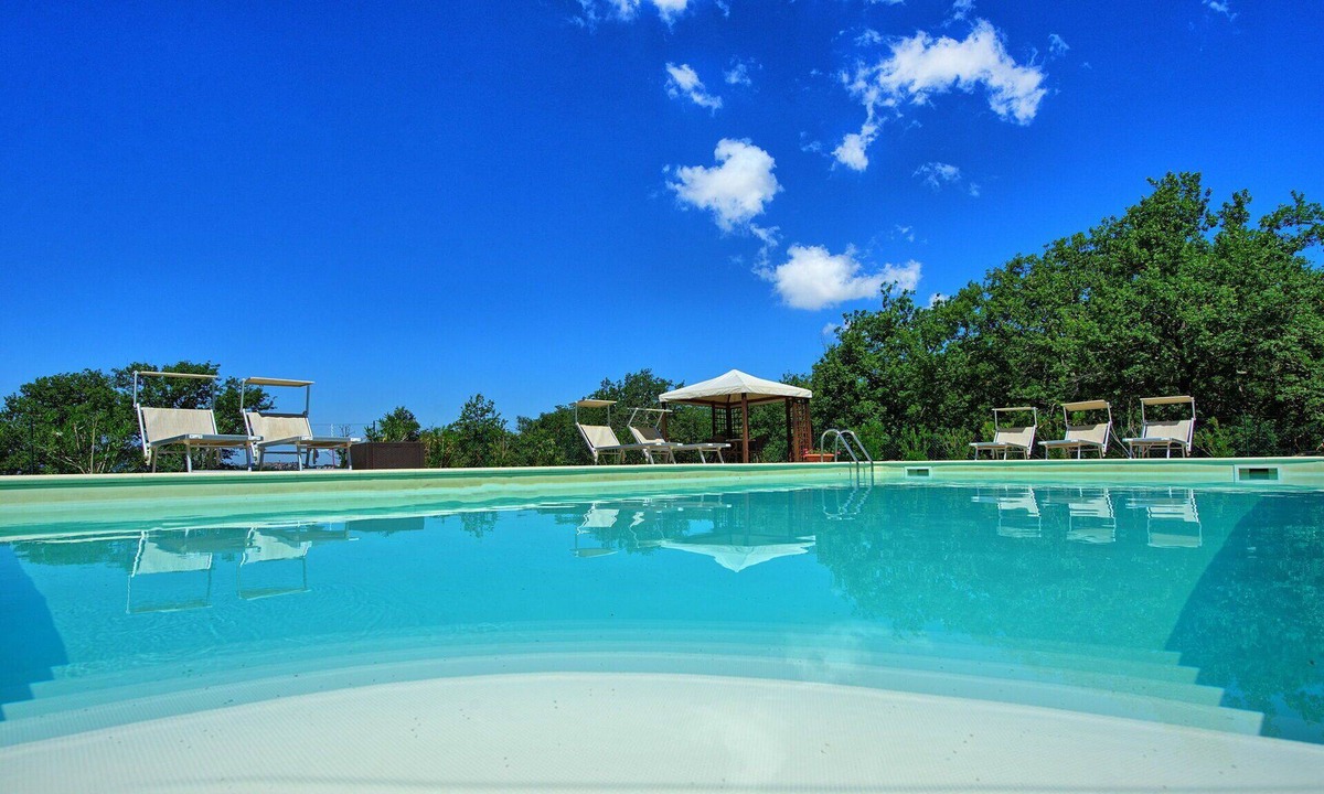 Tavarnelle Val di Pesa Apartment | Beautiful apartment for 8 people with pool, WIFI and pets allowed, close to Greve In Chianti