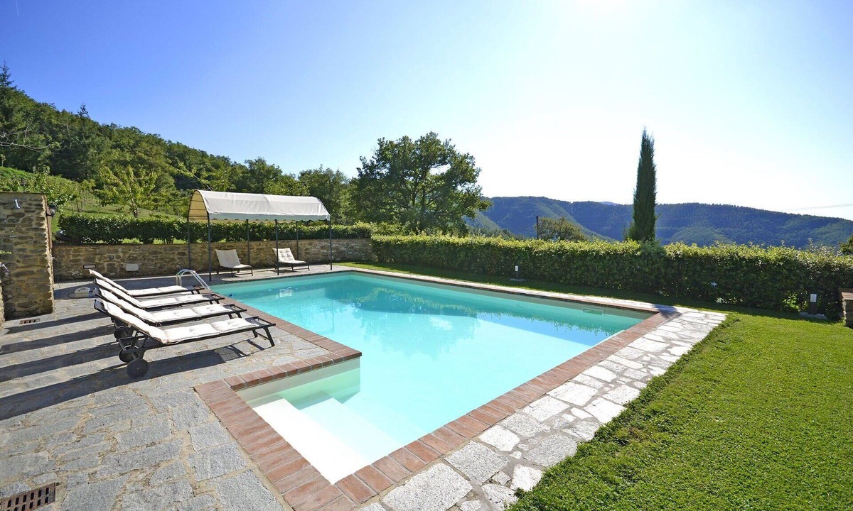 Pieve di Chio Villa | Beautiful private villa with private pool, WIFI, A/C, TV, patio and panoramic view, close to Cor.