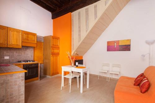 Trastevere Apartment | Boccanera a Trastevere Holiday Apartment