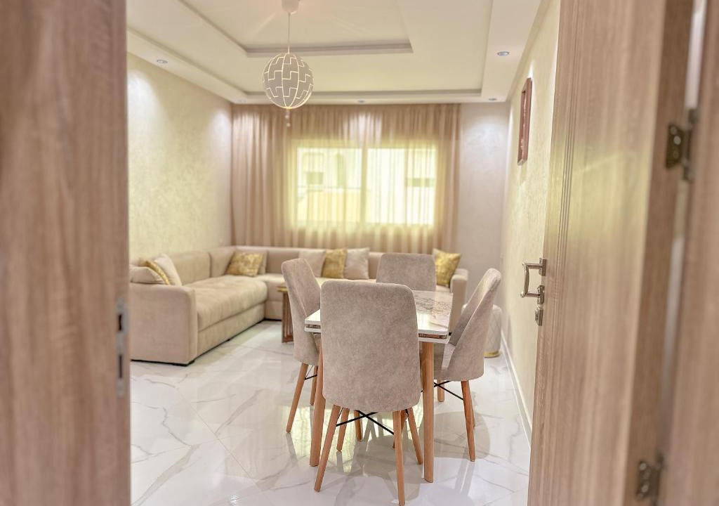 Achakkar Apartment | Calm & Cozy Apartment with Pool near the Sea in Achakar, Tangier