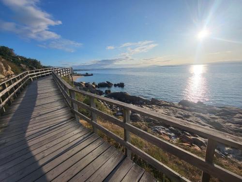 Dean Pequeno House | Casa con Vistas al Mar en Ribeira - Playa 5 min, Porche, Parking Privado