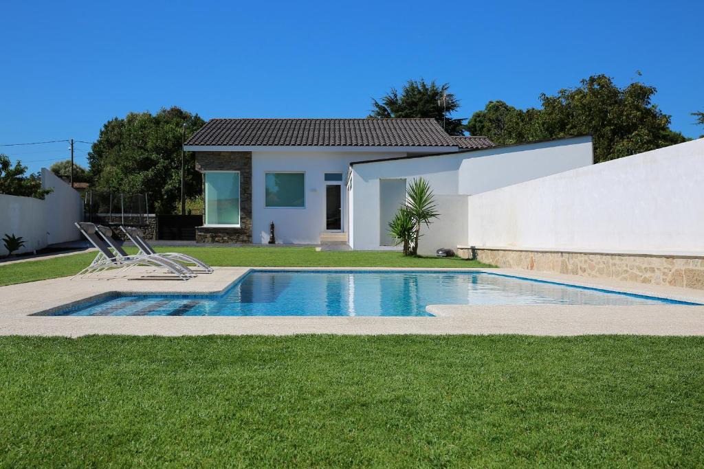 O Grove House | Casa rural con piscina Viña de Millan