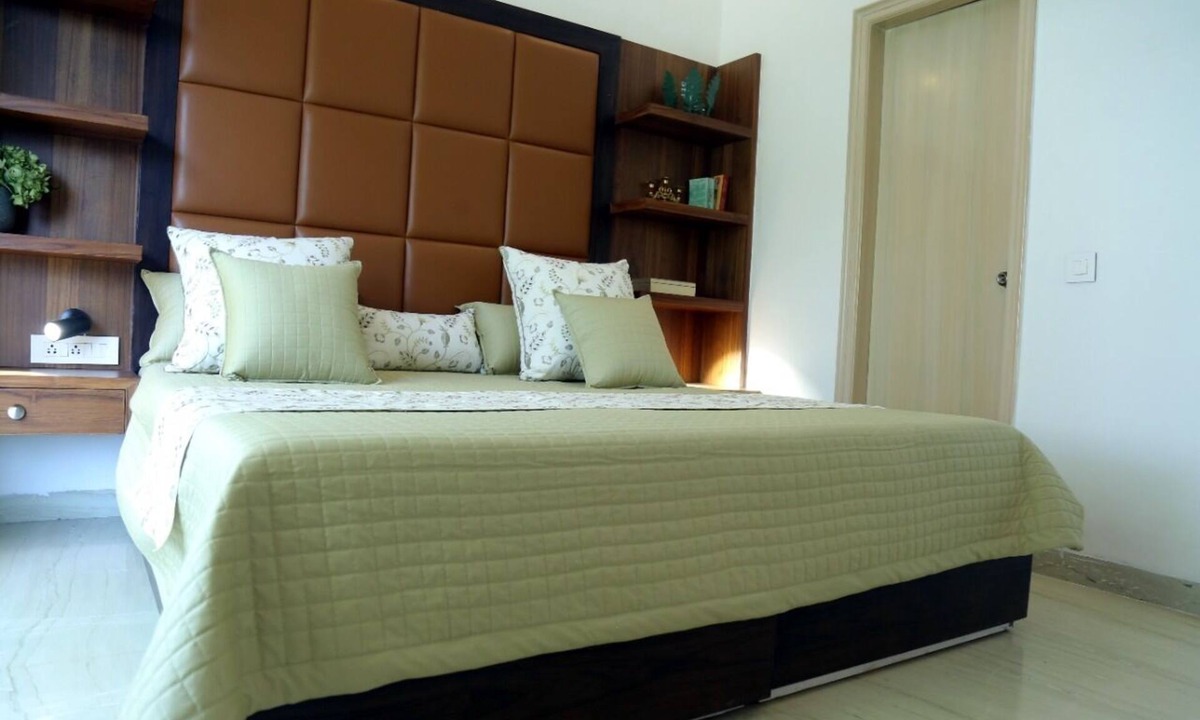Chandigarh Apartment | Centrally located private, peaceful 3 bedroom apartment, Sector 18, Chandigarh