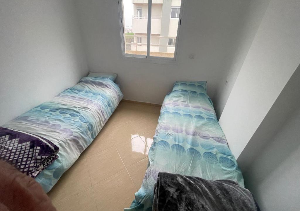 Gueznaia House | Chambre privée -A- 3mn de l'aéroport, 33mn à pied