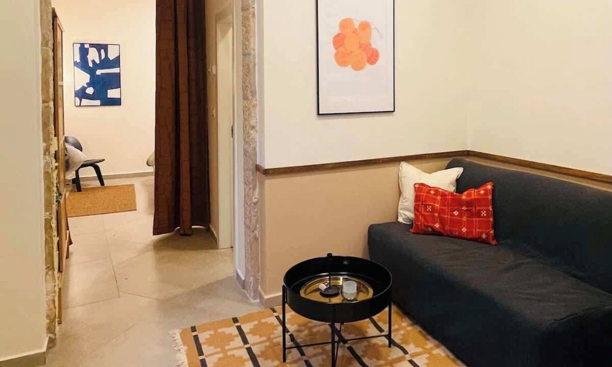 Nachlaot Apartment | Charming 1BR in Nachlaot Steps to the Shuk