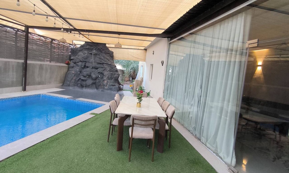Medina Ski Chalet | Charming 2-bedroom chalet with WiFi, AC in delightful Madinah