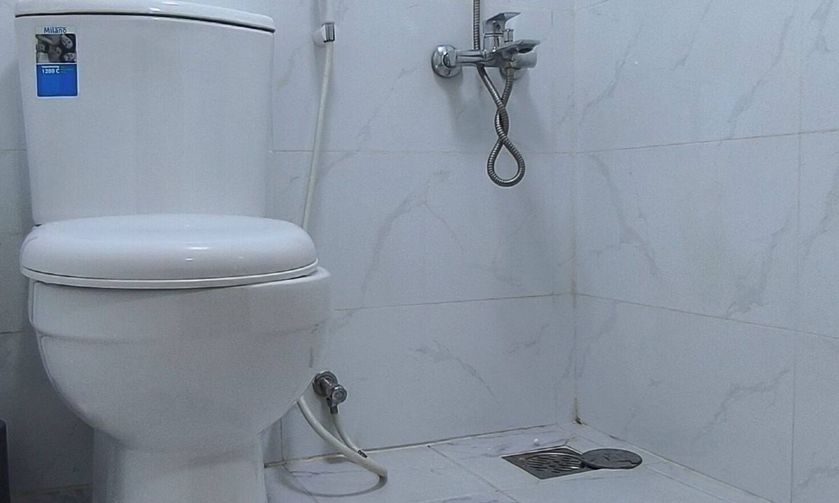 Qudaibiya House | Chic 1-bedroom apartment in cool Manama with WiFi, AC