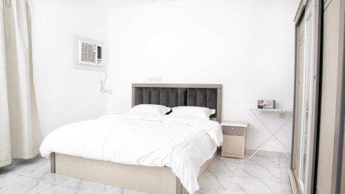 Medina Apartment | Comfortable & Big Family Apartments 10Mins Drive to Al-Masjid -Nabawi