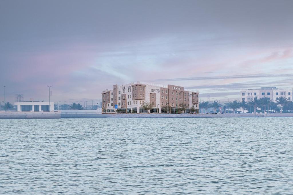 Yanbu Al Sinaiyah Hotel | Corp Yanbu Hotel - B1