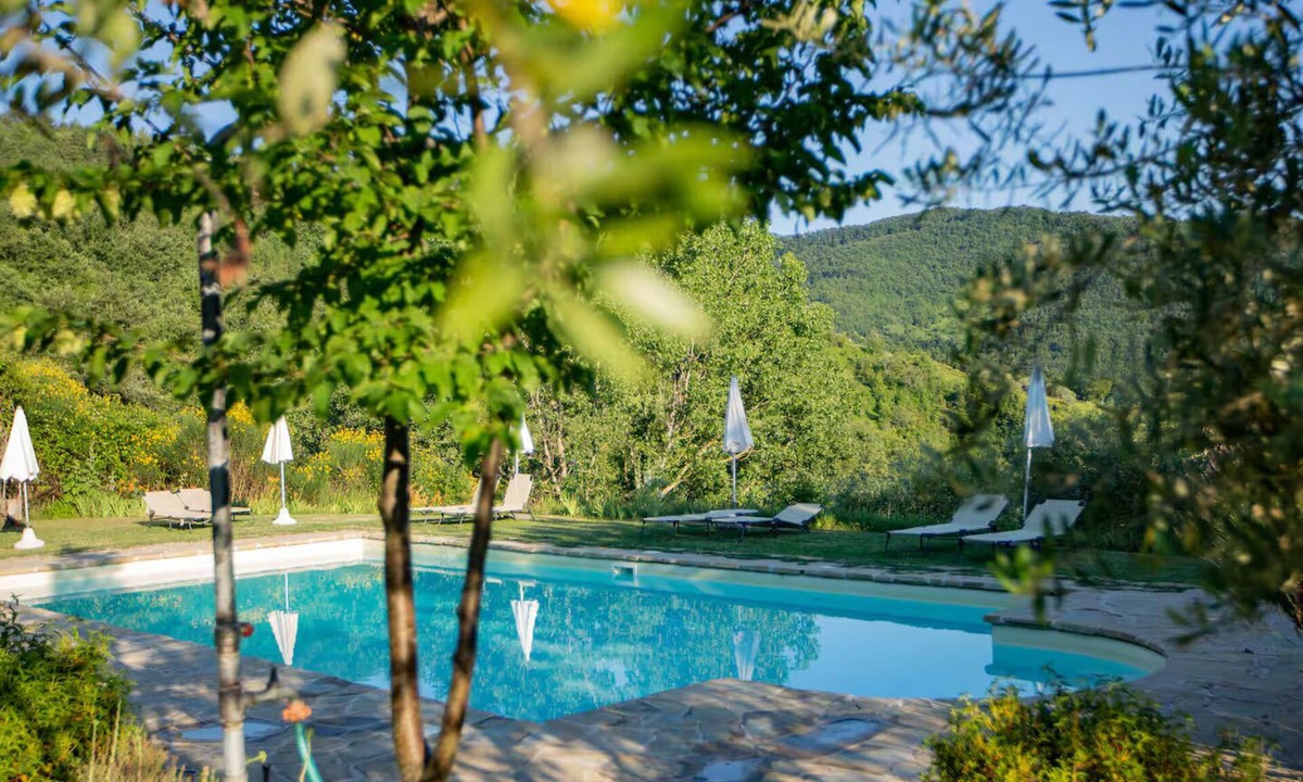 Assisi Villa | Country Holiday Apartment in Villa, Swimming Pool, Wifi