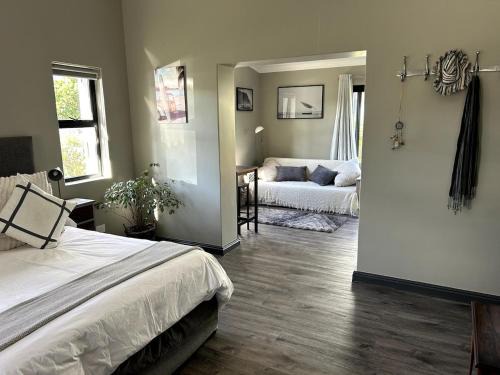 Noordhoek Apartment | Cozy Nook in Noordhoek
