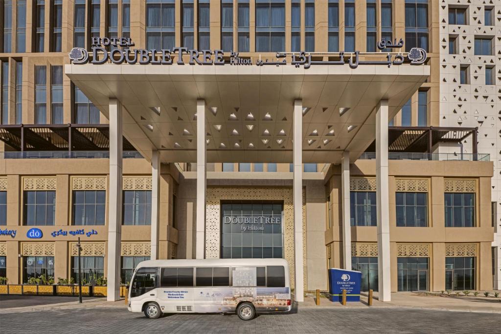 Medina Hotel | DoubleTree by Hilton Madinah Gate