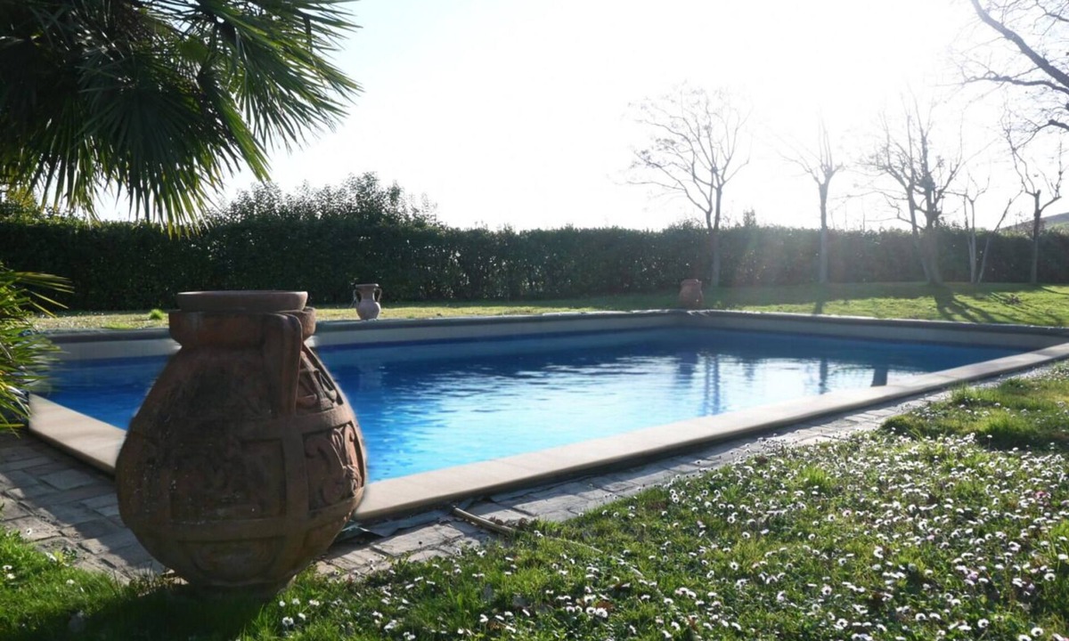 Montegranaro Villa | Dream House – Villa with Garden and Swimming Pool