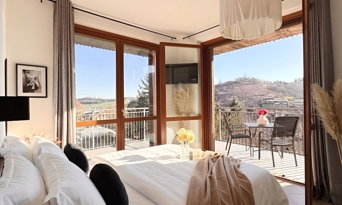 Bagni di Tabiano Apartment | Elegant Penthouse LA BALCONATA | Wellness Retreat & Castle View