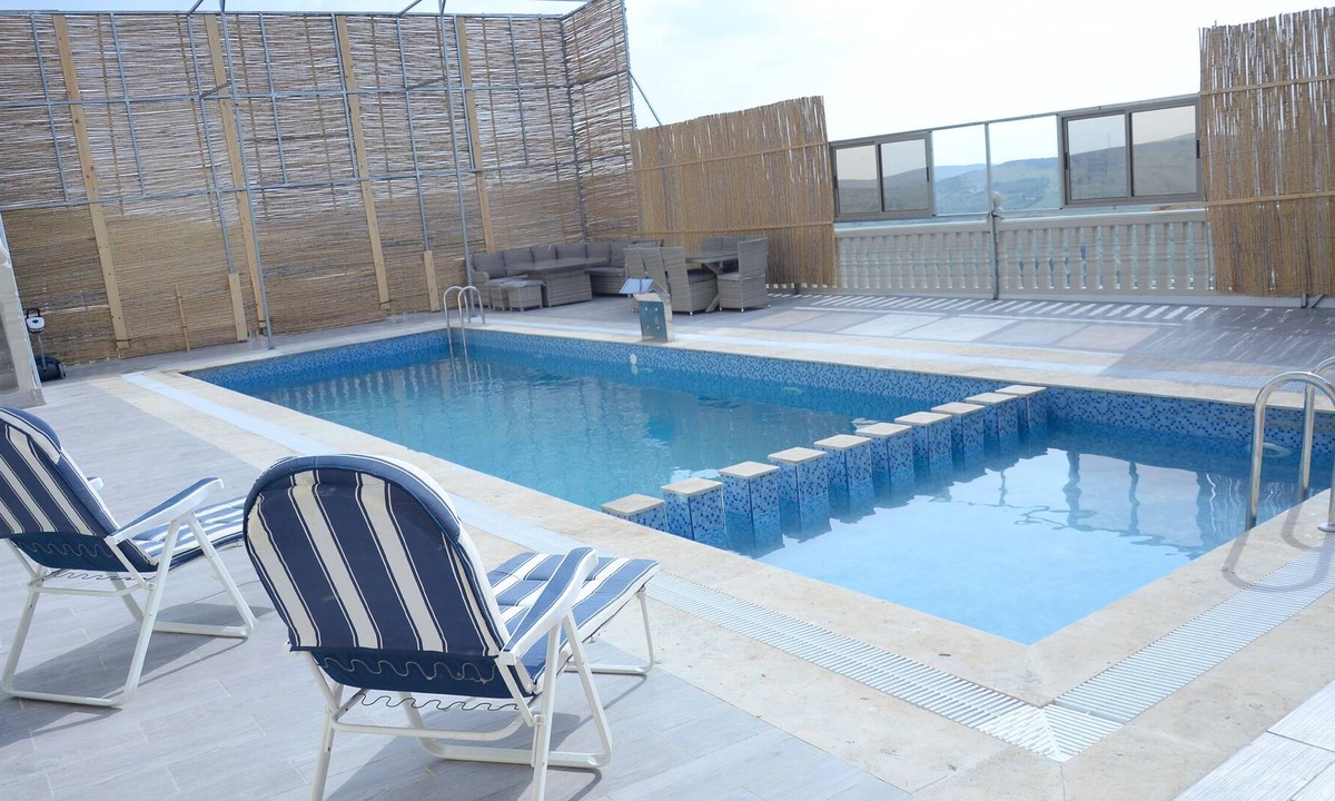 Al Bahraoyine Villa | Family Villa with swimming pool outside Tangier