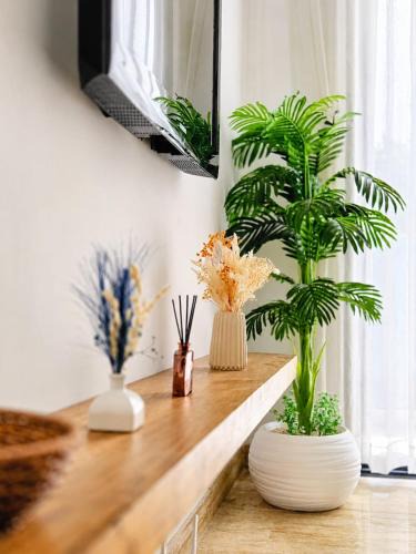Belvedere Apartment | Fancy stay 5 min drive to Beach and Central Market