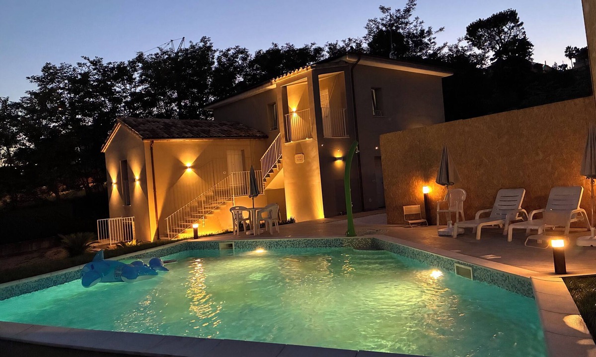 Monteprandone Apartment | Fully equipped studio apartment in a complex with a garden and pool, just 5 minutes from the beach